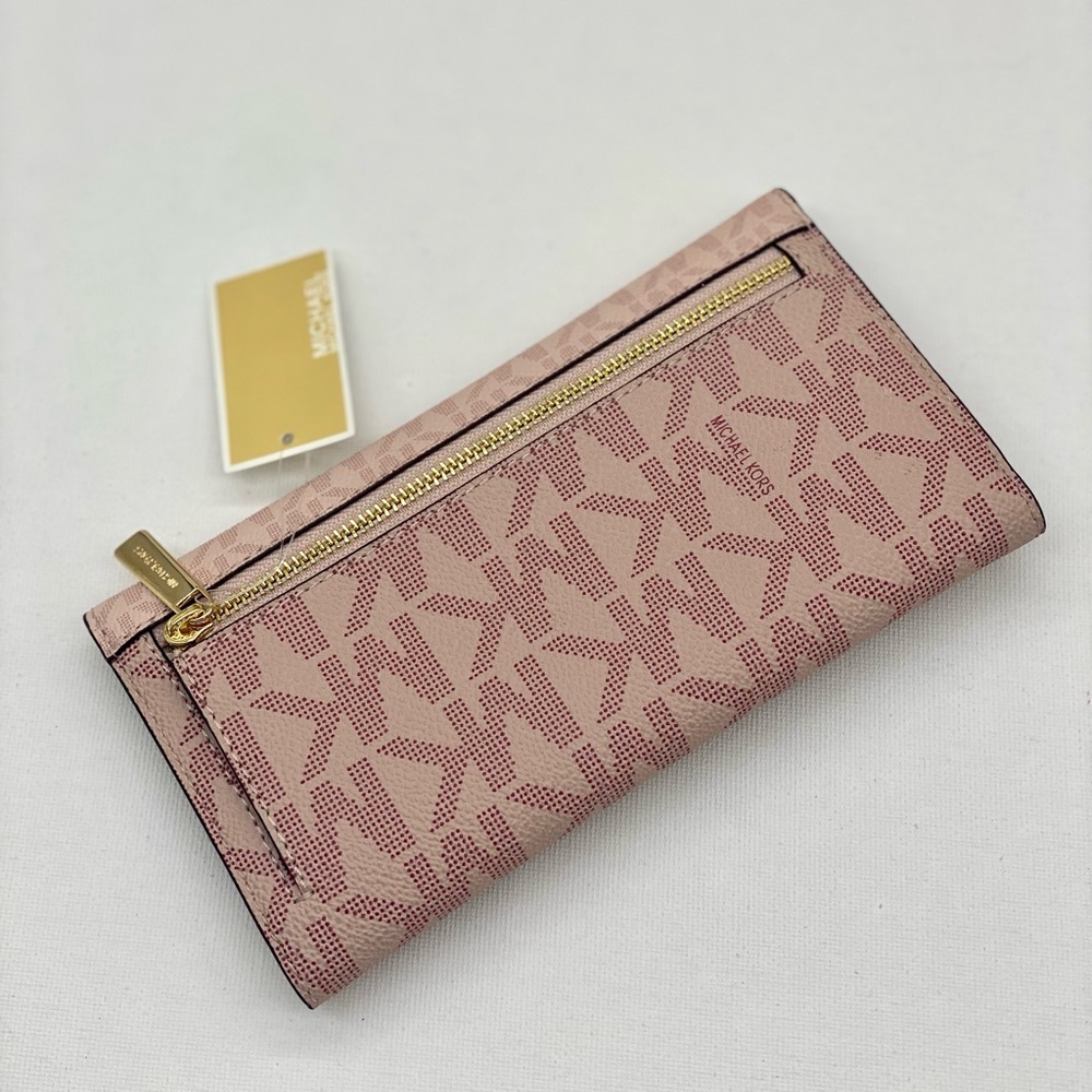 Michael Kors Jet Set Large Signature Logo TriFold Wallet - Picture 9 of 10